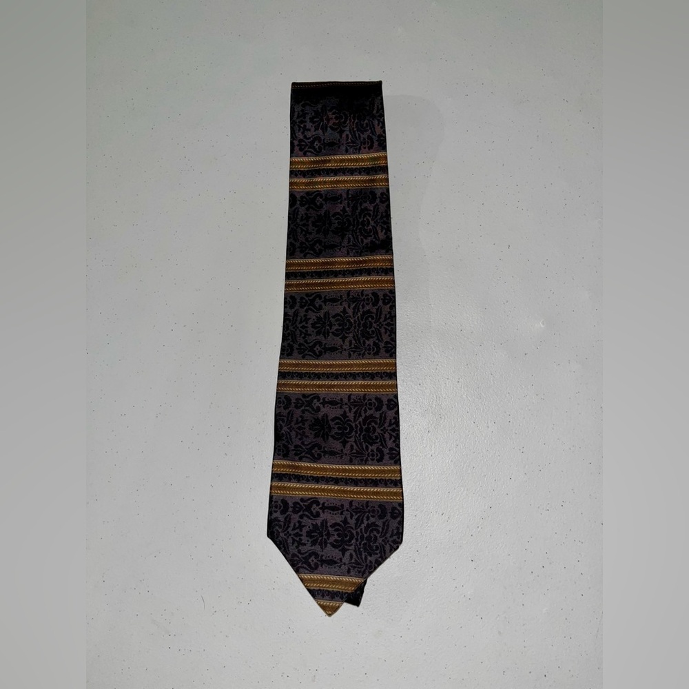 NIBag Savile Row Striped and Paisley Silk Elegant Tie